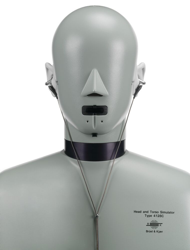 B&K Type 4128 - Head and Torso Simulator (HATS)