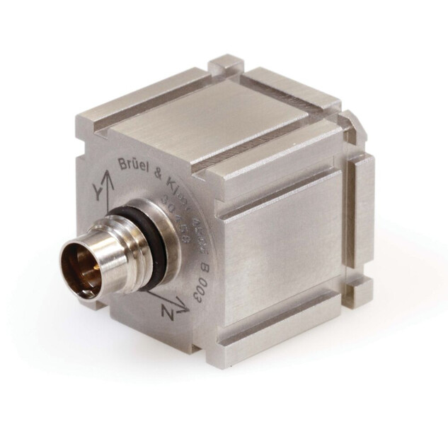 B&K TYPE 4506-B CCLD Accelerometer