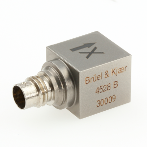 B&K TYPE 4528-B CCLD Accelerometer