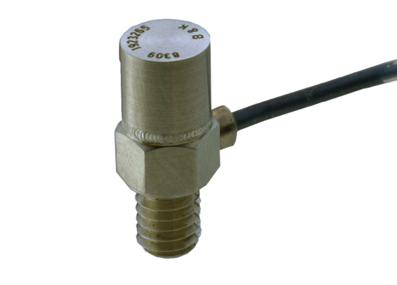 B&K TYPE 8309 Charge Accelerometer