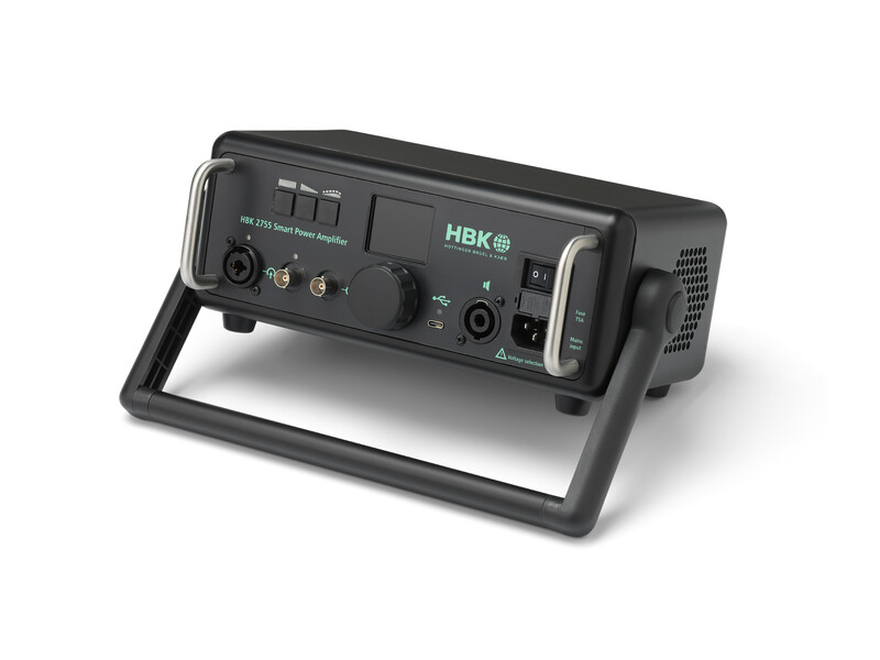 B&K Type 2755 Power Amplifier