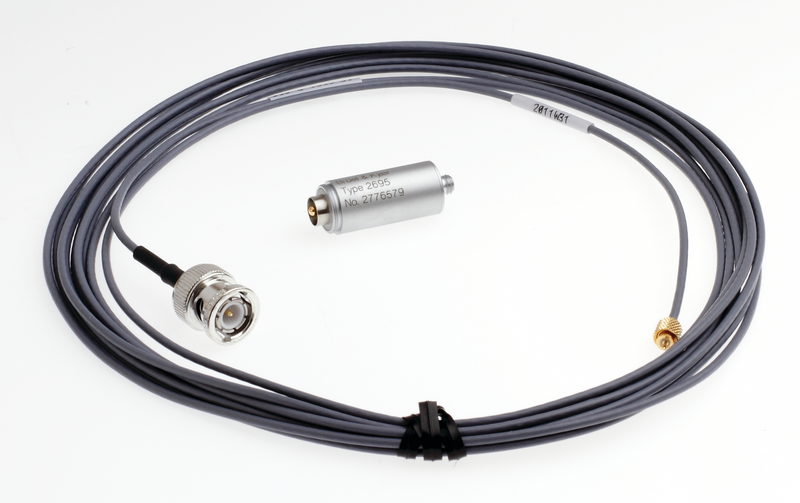 B&K TYPE 2695 Microphone Pre-amplifier